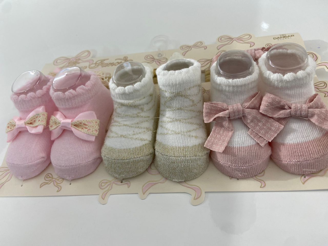 Ava Olivia 3 pack of socks – accessory item for kids