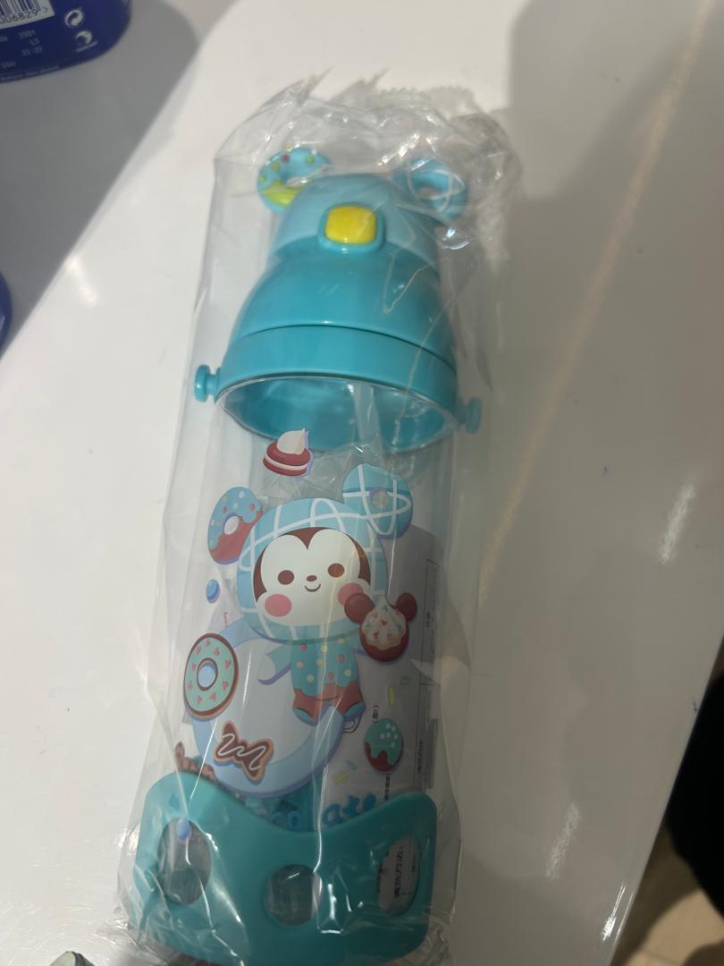 Donut Water bottle – accessory item for kids