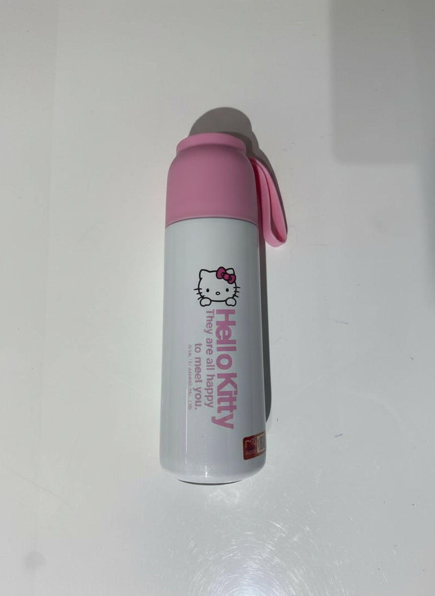 Hello Kitty mini flask – accessory item for kids