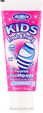 Beauty Formulas Active Oral Care Strawberry Fluoride Toothpaste 100ml