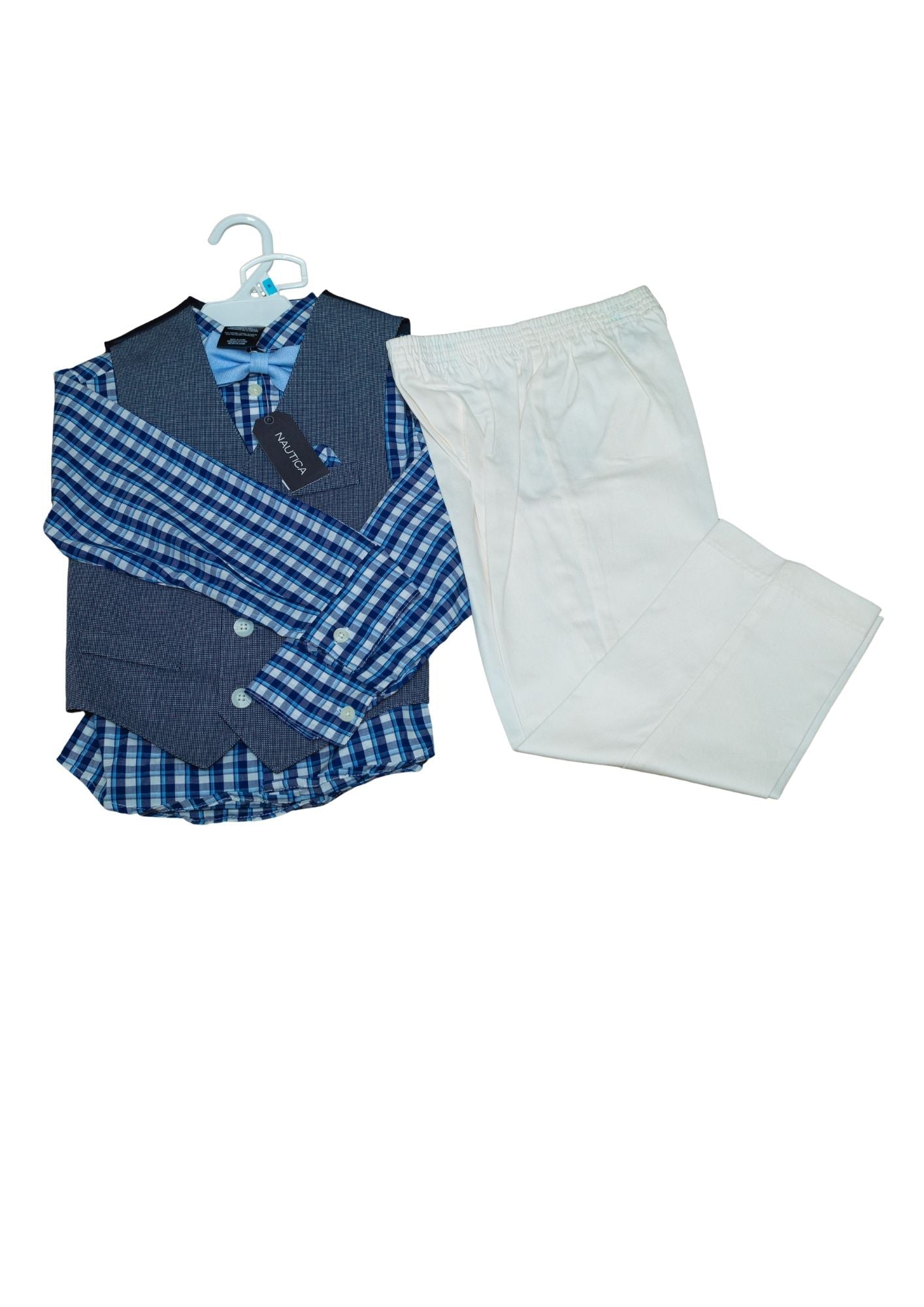 Nautica 4 piece set Size 5 - kids fashion product photo