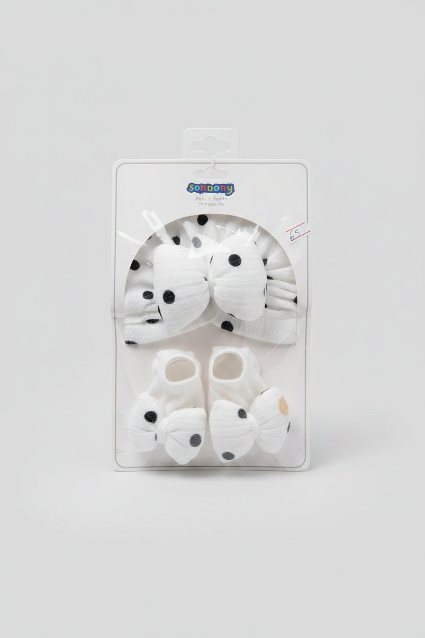 Sunnozy Hats & Socks 0-6m