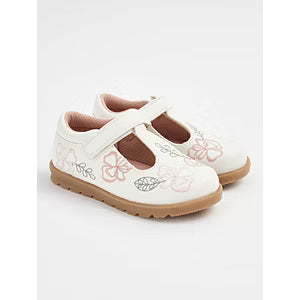 George White Embroidered Flower T bar Shoe 8 euro 26