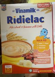 Vinamilk Ridielac Milk Wheat & Banana with Date 300g