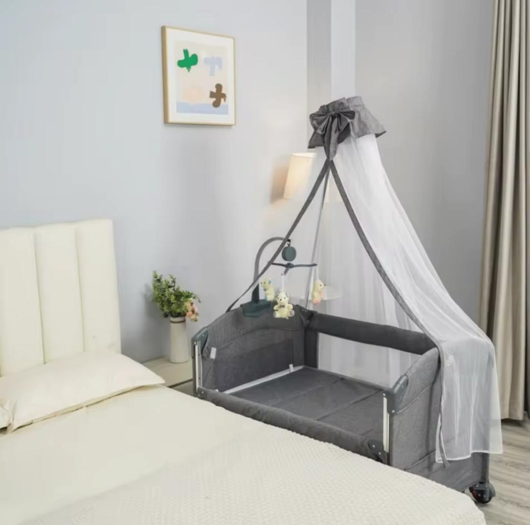 Cool Baby, Baby Court