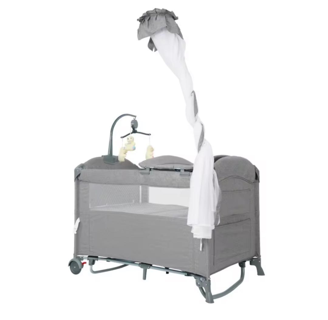 Cool Baby, Baby Court