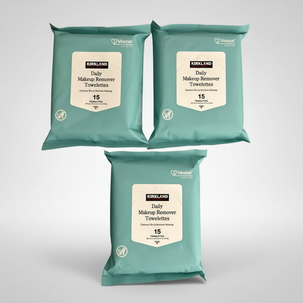 Kirkland Daily Makeup Remover Towelettes pack of 15 (cleanse skin and remove makeup) product photo – Buy online at Beks Ghana